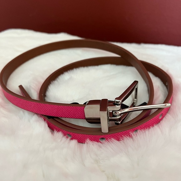 Express women’s size medium reversible pink and brown thin belt, silver hardware - Picture 2 of 6